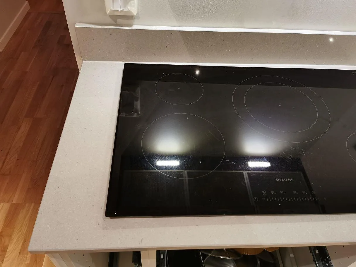 Caesarstone Clamshell - Billdal 2021-10-27.