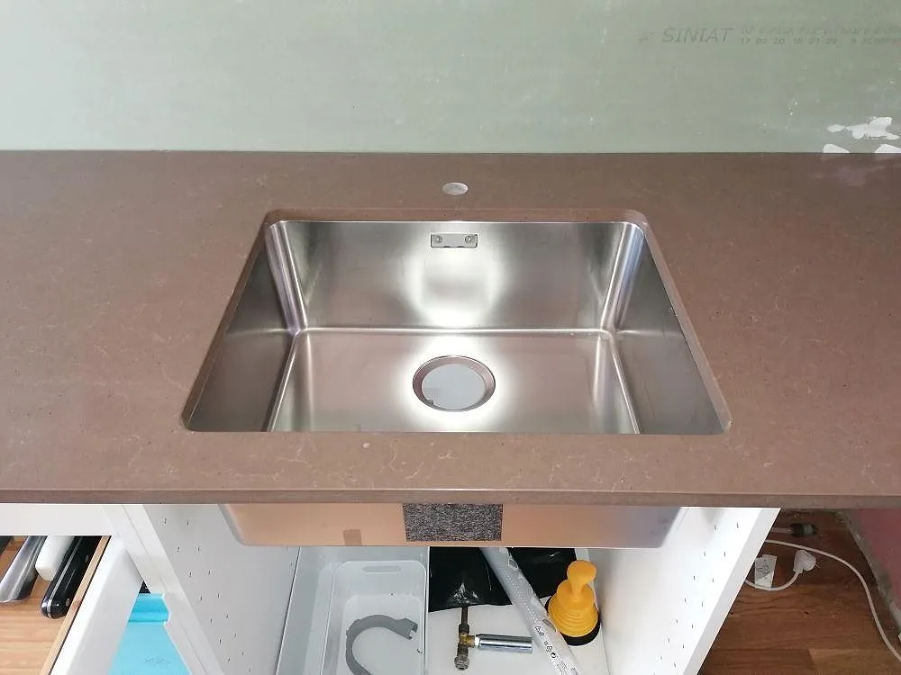 Projekt Silestone Iron bark - Hovås.