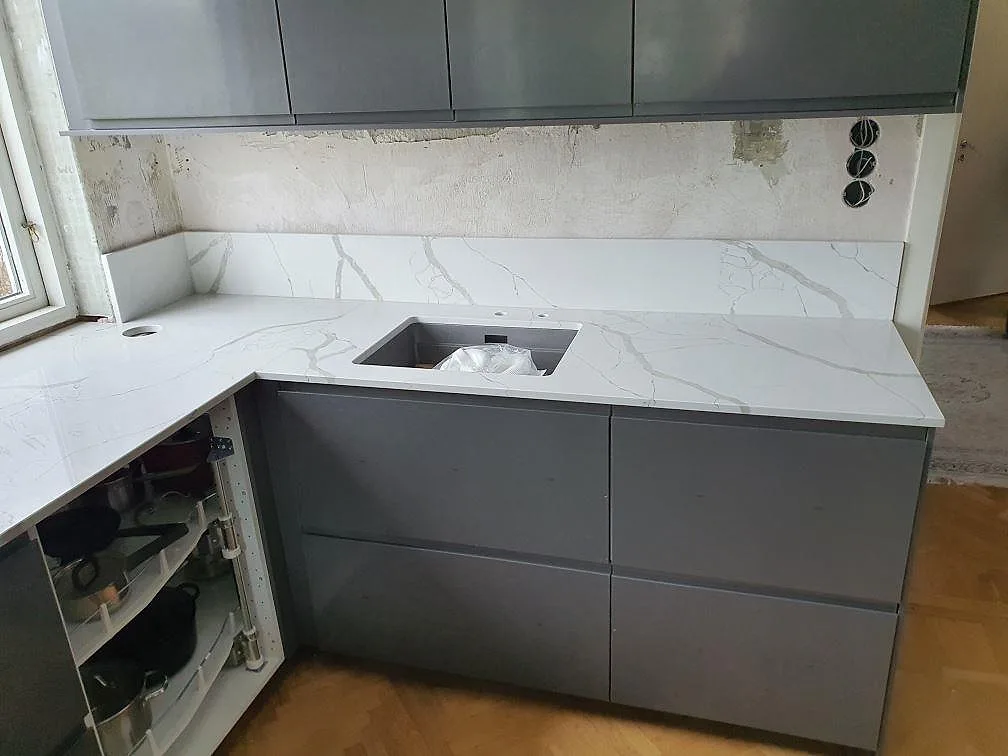 Projekt Technistone Crystal Calacatta Silva - Älvsjö.