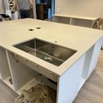 Dekton Aeris - Höllviken - montering  2024-03-15