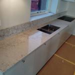 Caesarstone Moorland Fog - Vallentuna - montering  2024-04-25