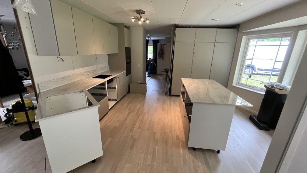 Nuovo Corso Taj Mahal - Sturefors - montering  2025-06-08