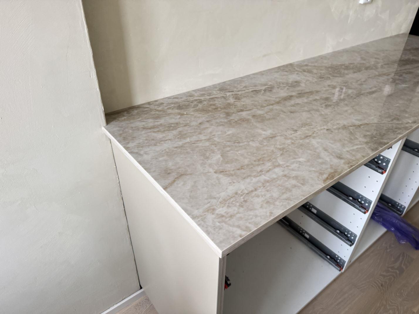 Dekton Taga - Västra Frölunda - montering  2025-07-02