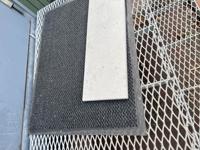 Jura Grey - VIBY 2025-10-05