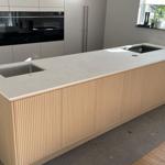 Dekton VK01 Nebbia - Helsingborg - montering  2025-10-18