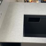 Dekton VK01 Nebbia - Helsingborg - montering  2025-10-18