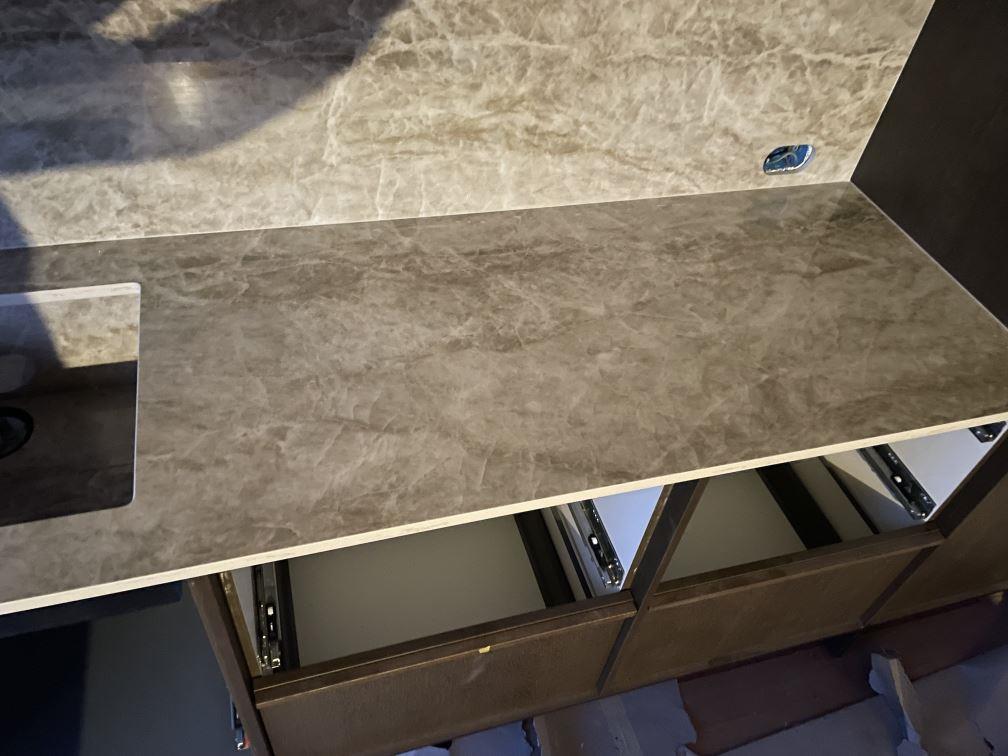 Dekton Taga - Gentofte - montering  2025-12-14