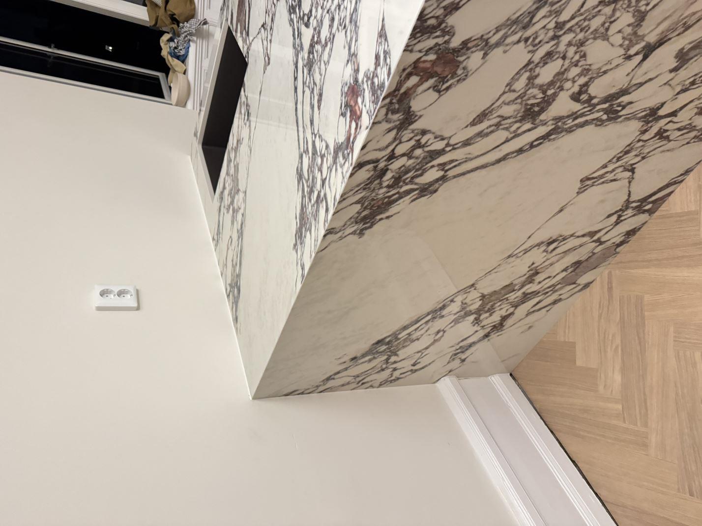 Nuovo Corso Arabescato Viola - Helsingborg - montering  2025-12-21