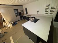 Dekton VK01 Nebbia - Trosa - montering  2026-03-29