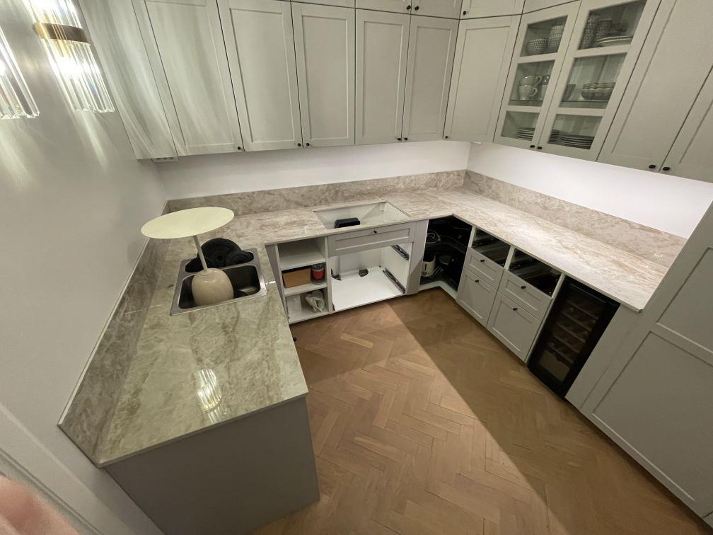 Dekton Taga - Stockholm - montering  2026-03-16