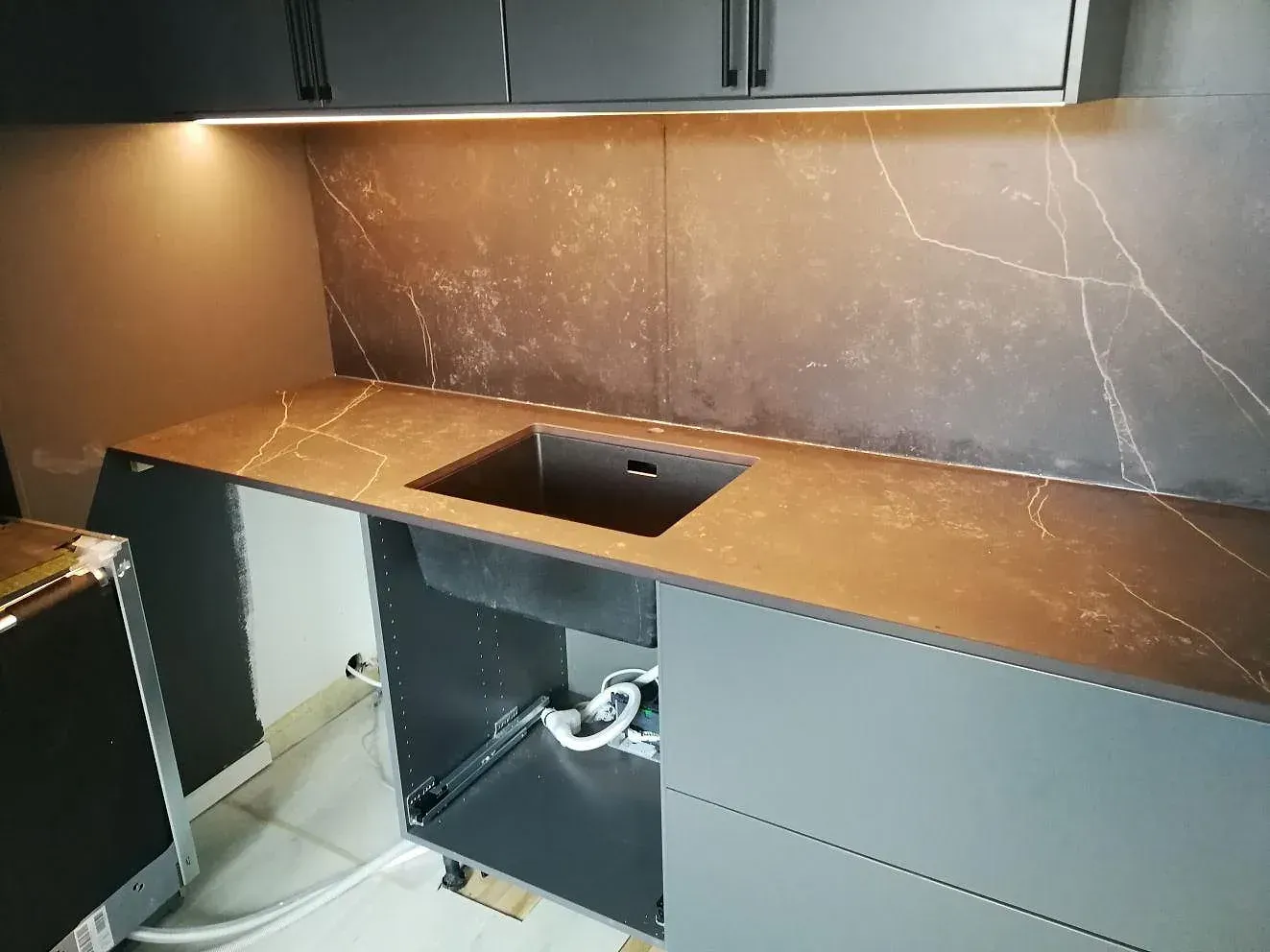 Projekt Dekton Kelya - Sundbyberg.