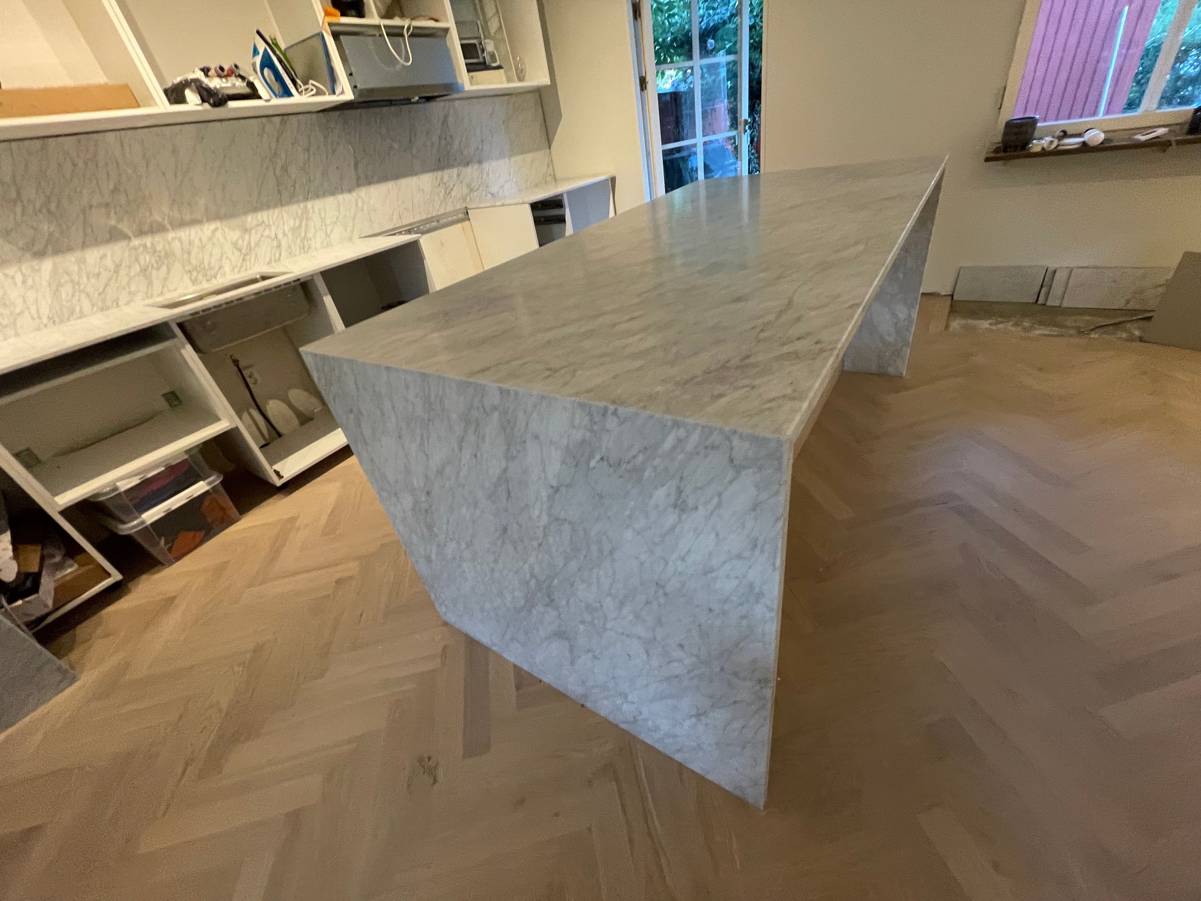 Carrara C köksbänkskiva i Lidingö