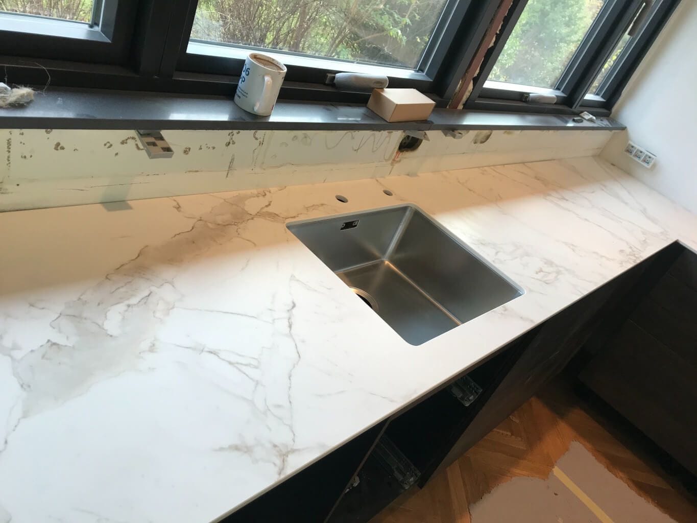 Dekton Aura 22