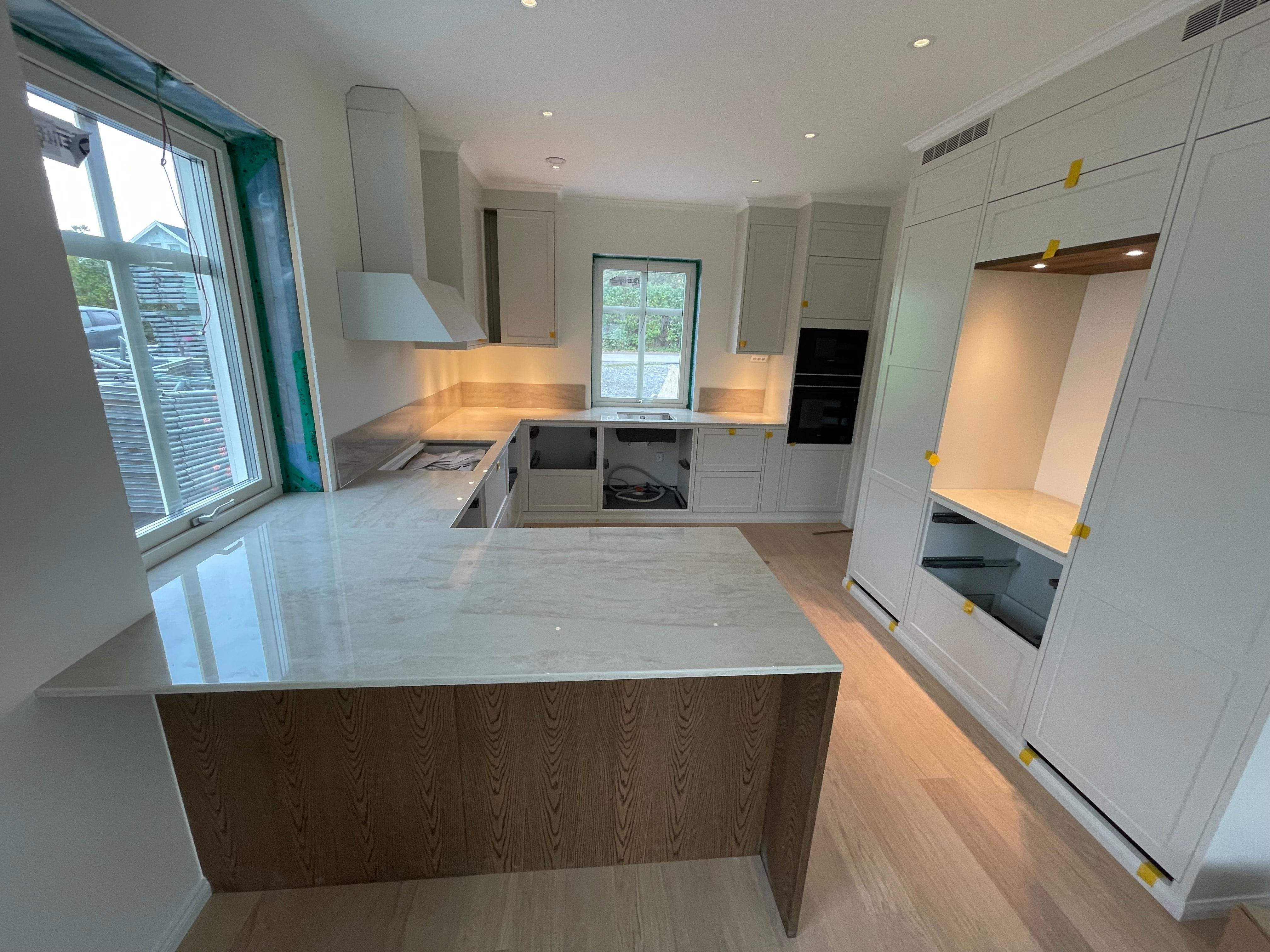 Köksbänkskiva i Dekton Arga – Sollentuna