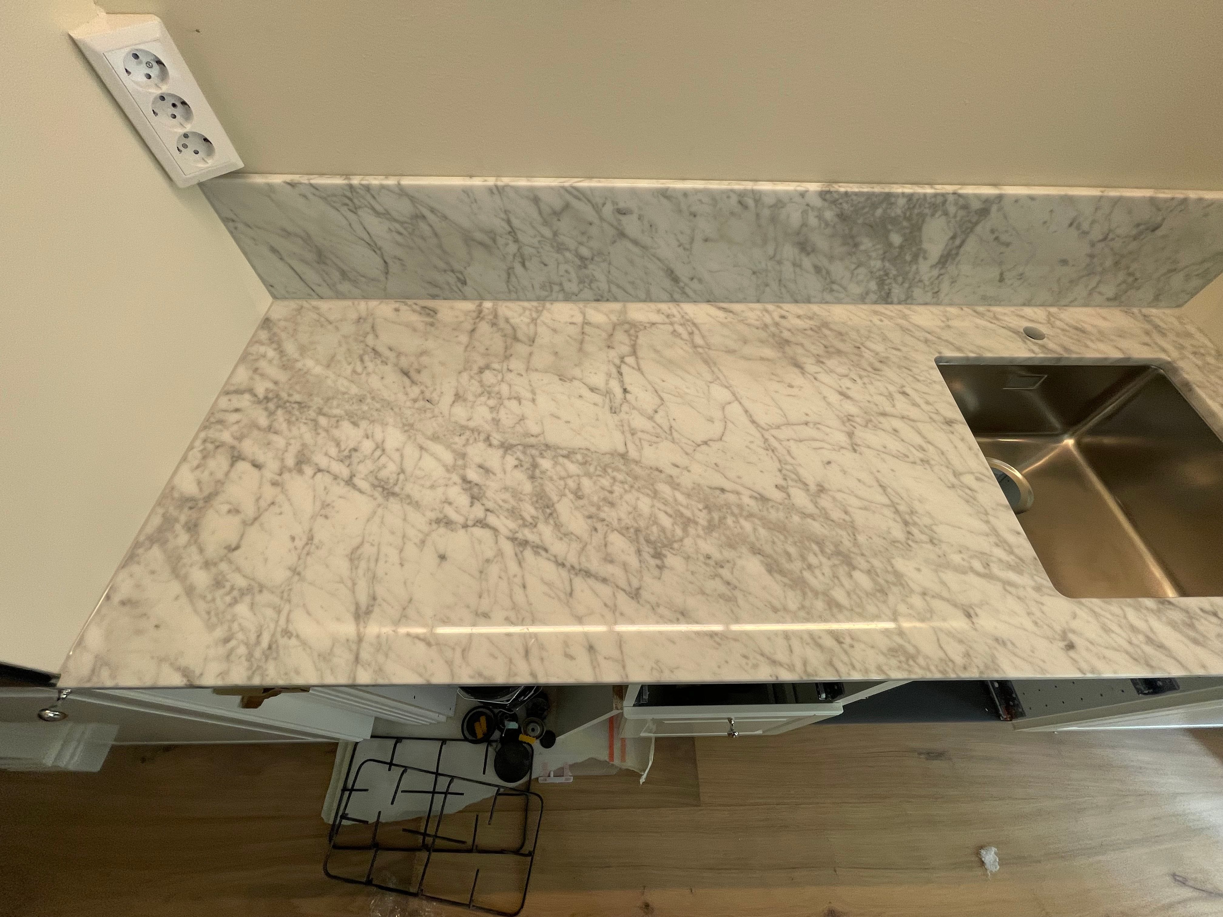 Carrara C köksbänkskiva i Stockholm