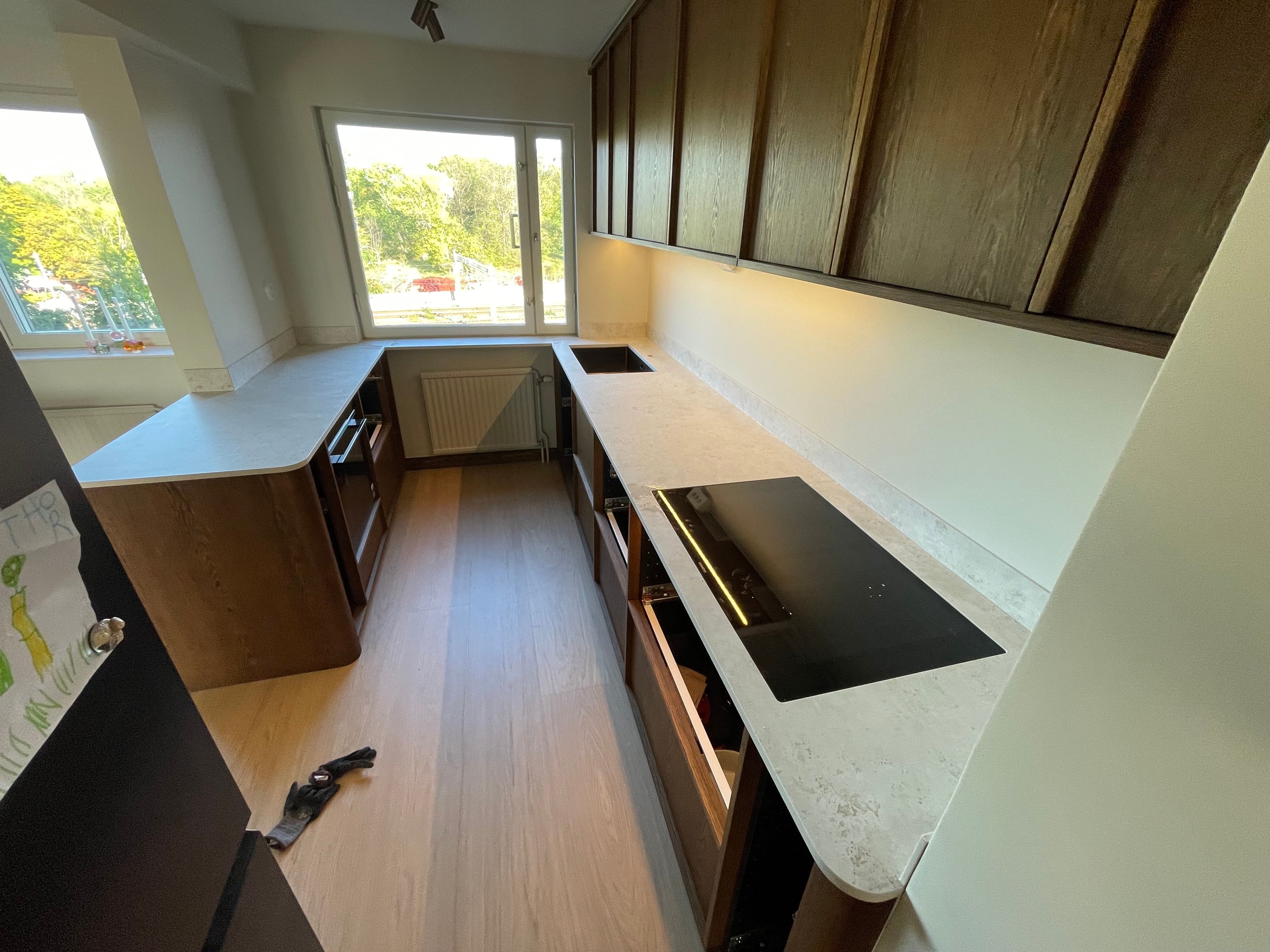 Köksbänkskiva i Dekton i Stockholm