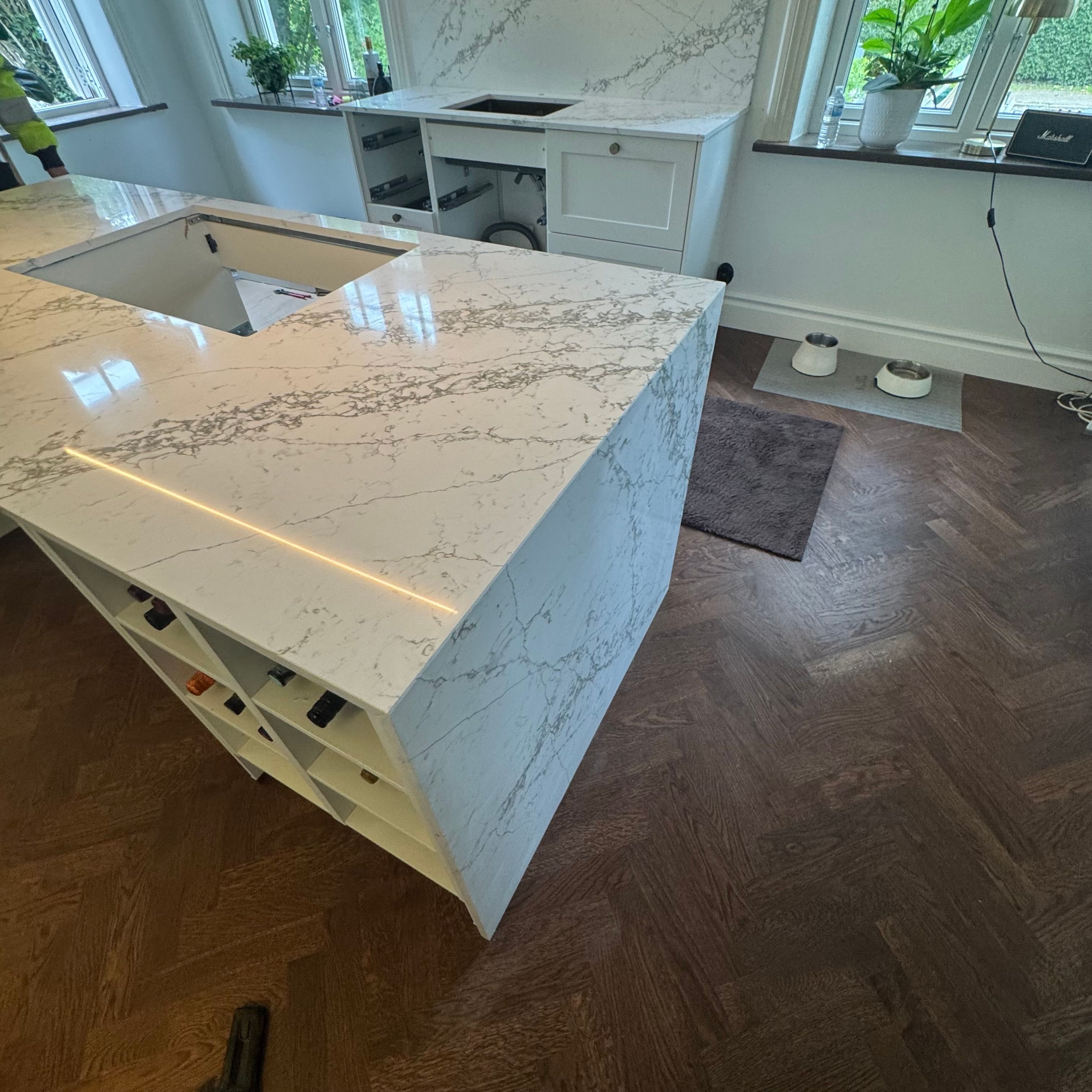 Köksbänkskiva i Limhamn: Technistone Verde Peak