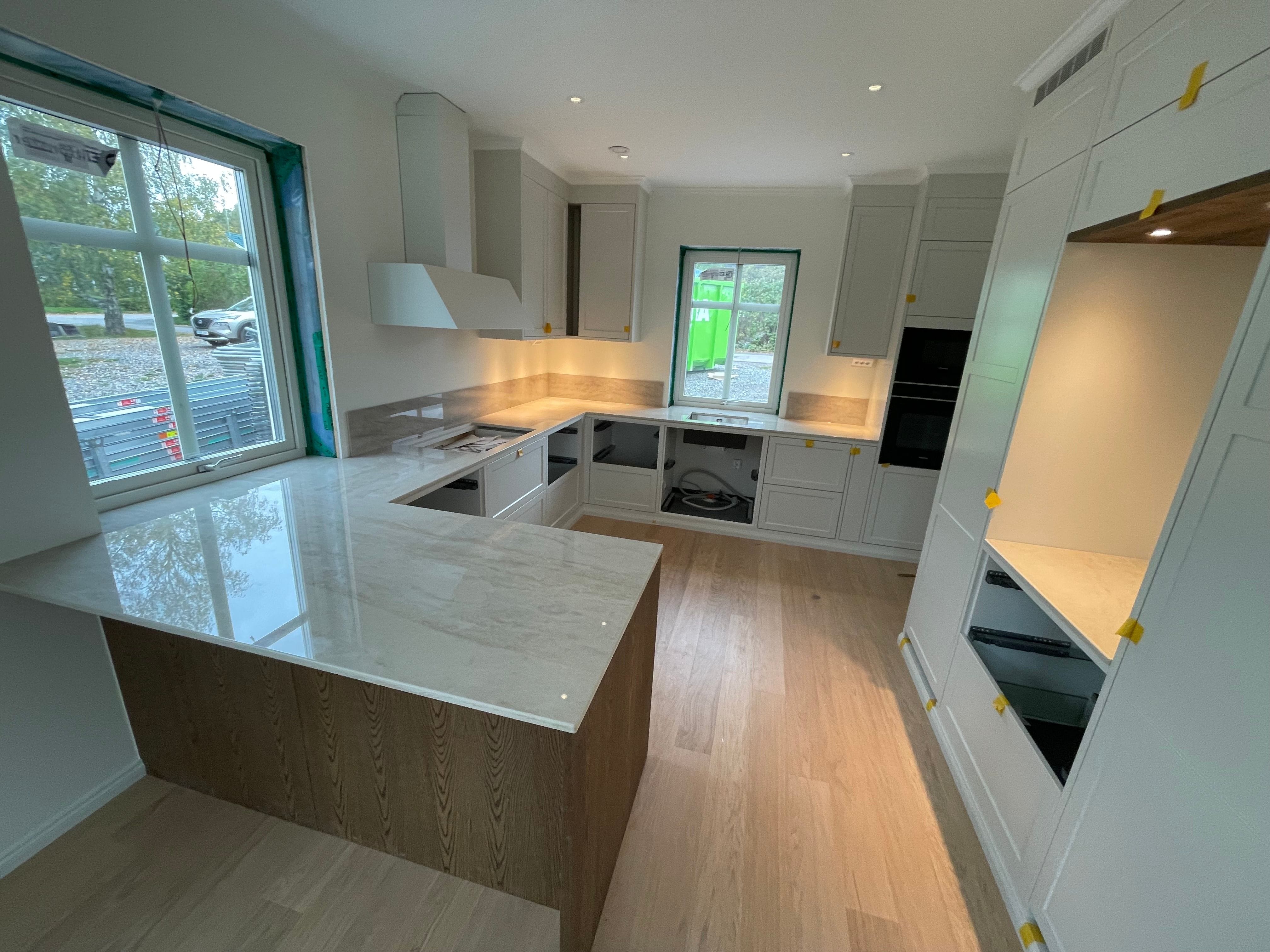 Köksbänkskiva i Dekton Arga – Sollentuna