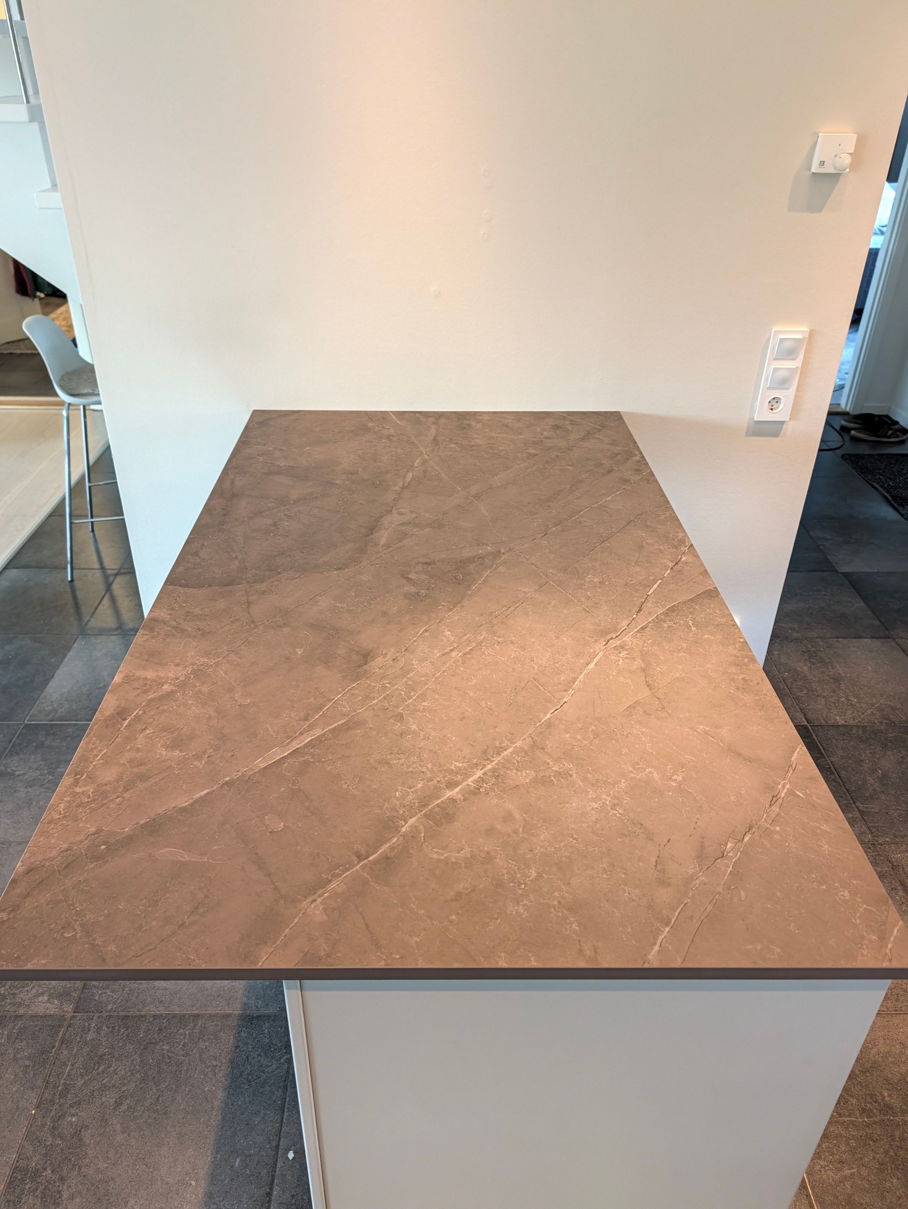 Köksbänkskiva i Dekton Kira i Anderstorp