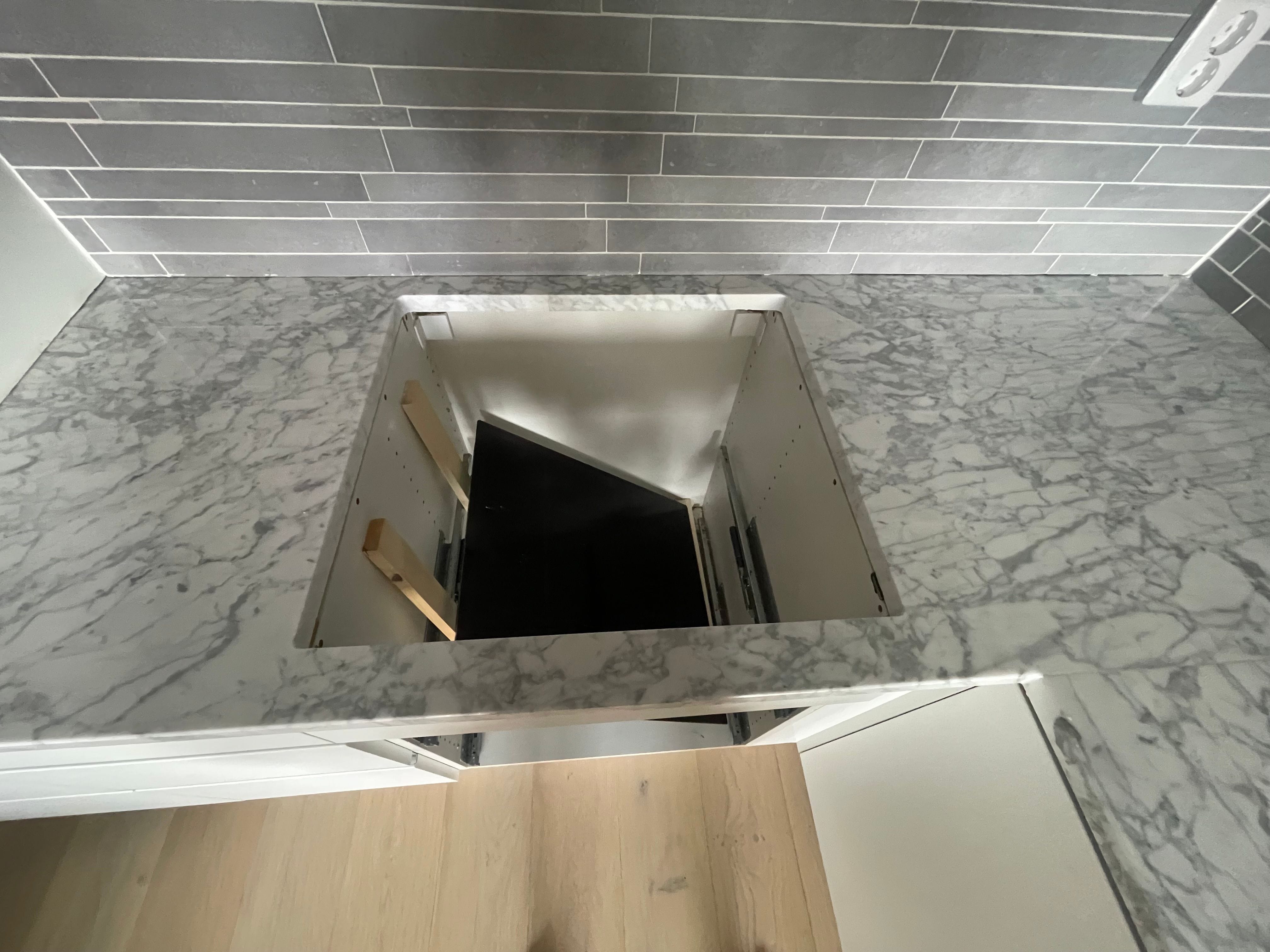 Carrara C köksbänkskiva i Stockholm