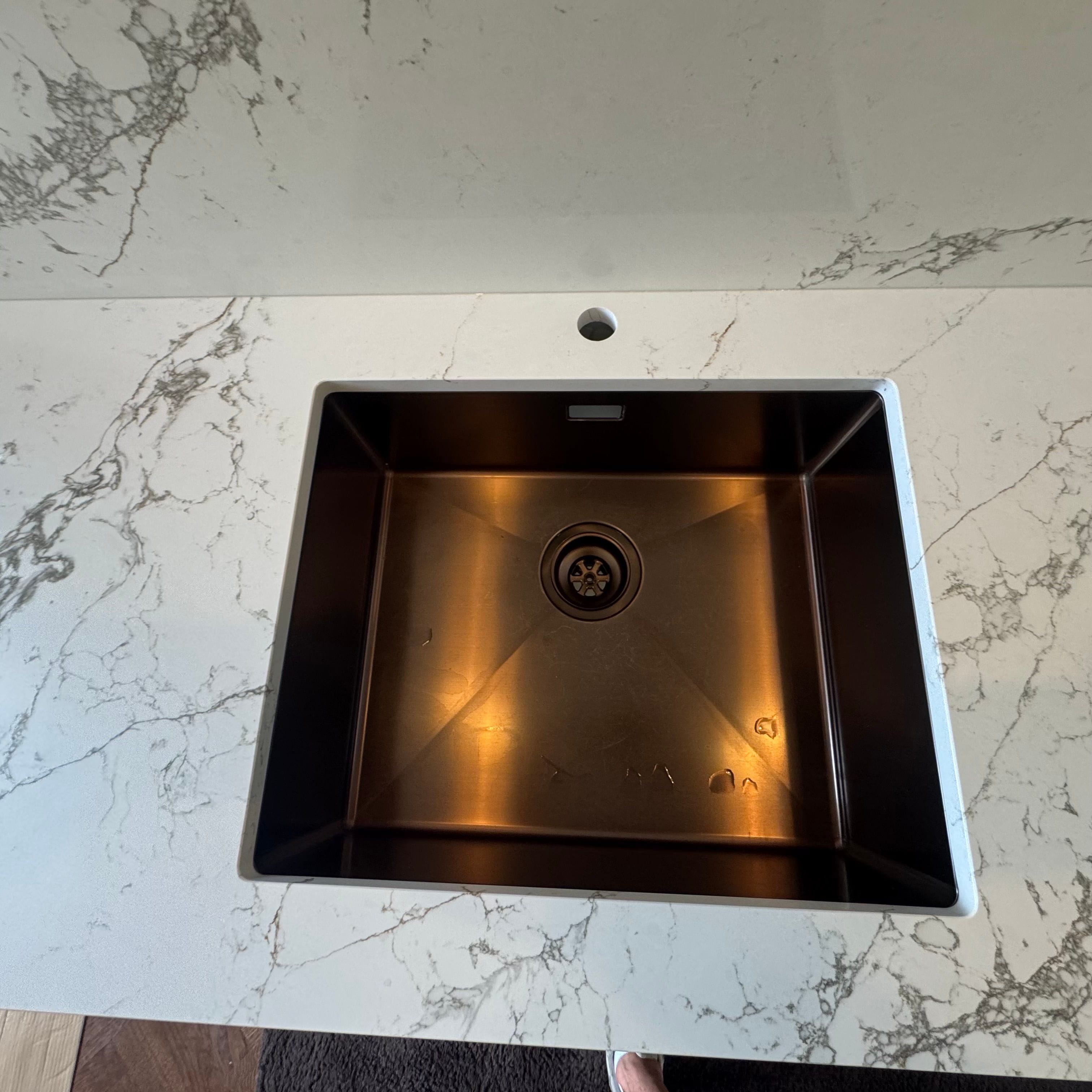 Köksbänkskiva i Limhamn: Technistone Verde Peak