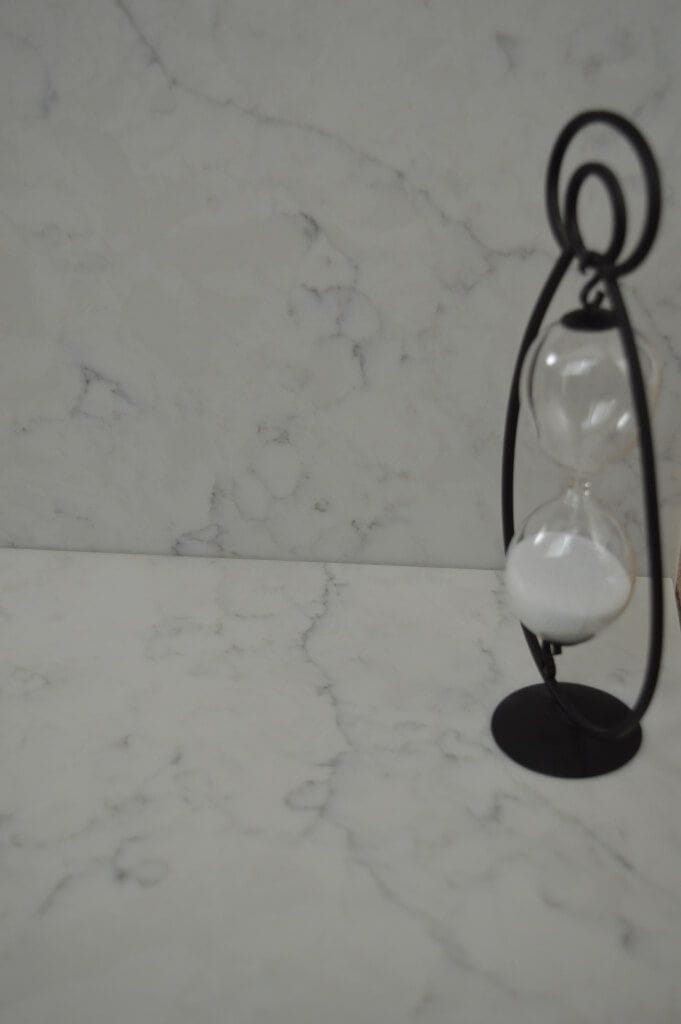 Technistone Mystery White