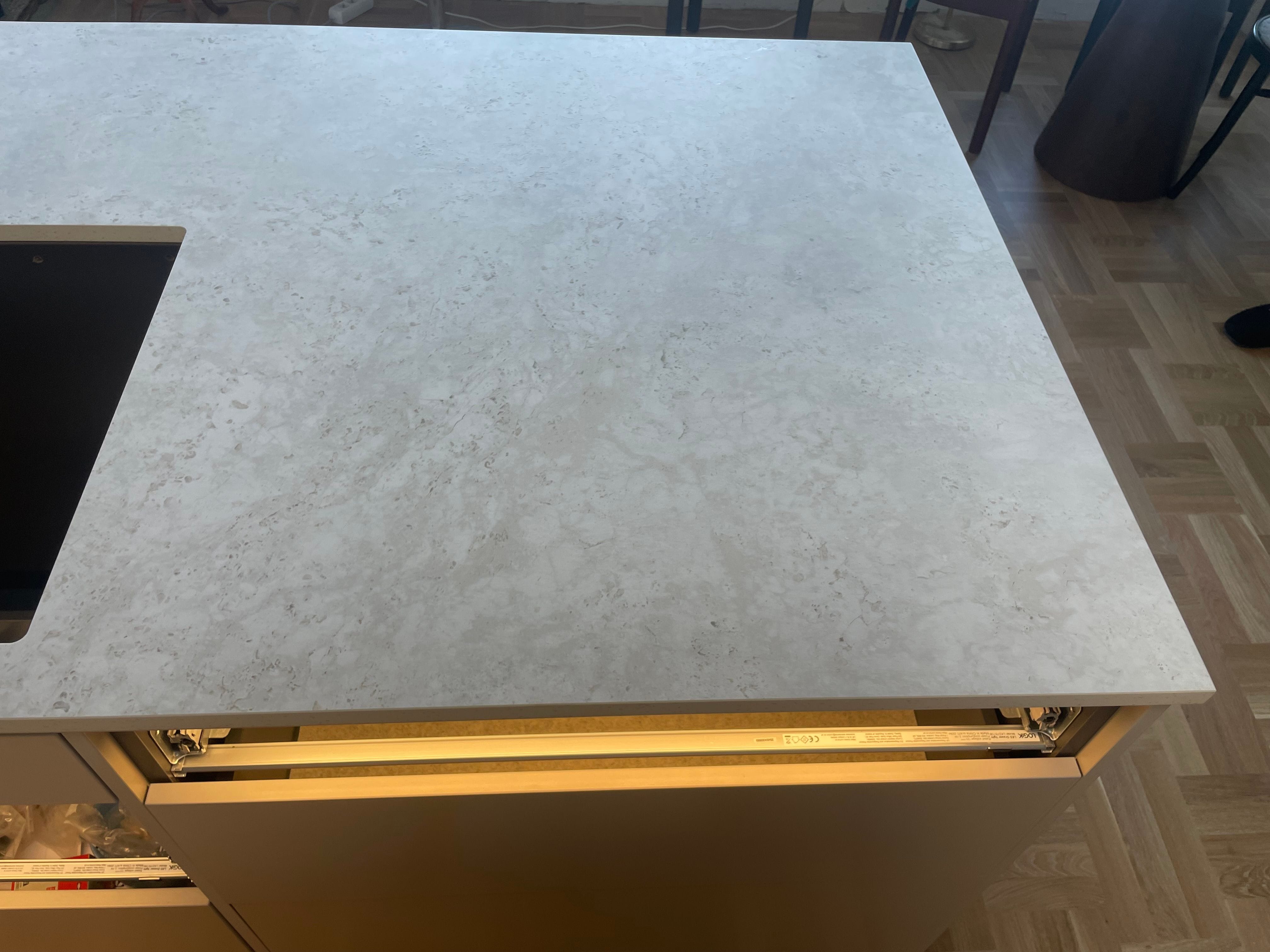 Köksbänkskiva i Dekton i Sollentuna