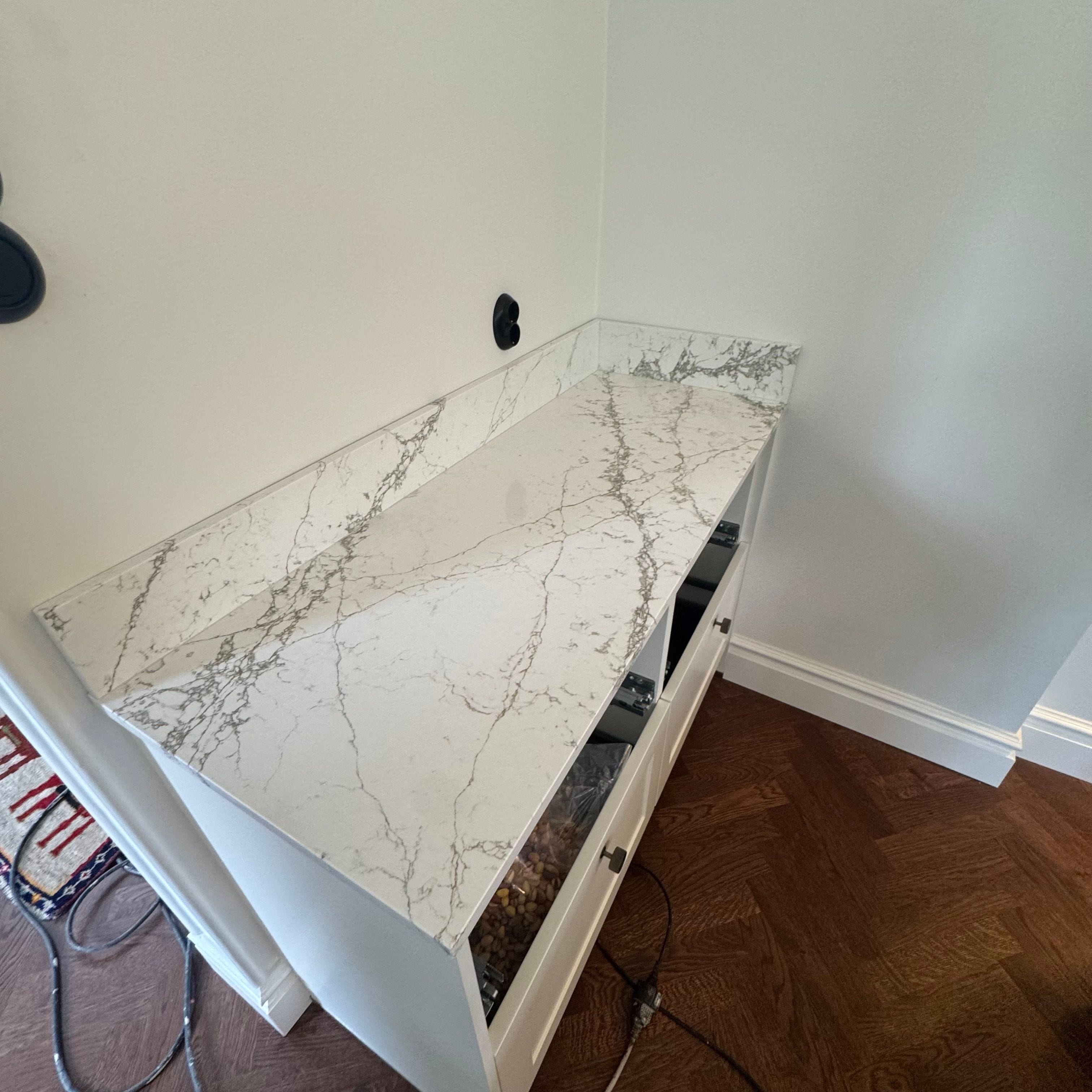 Köksbänkskiva i Limhamn: Technistone Verde Peak