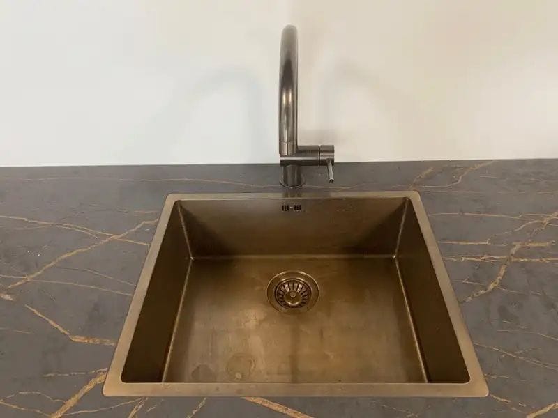 Lavabo Kubus 500 Soft Brunerad Massiv Mässing