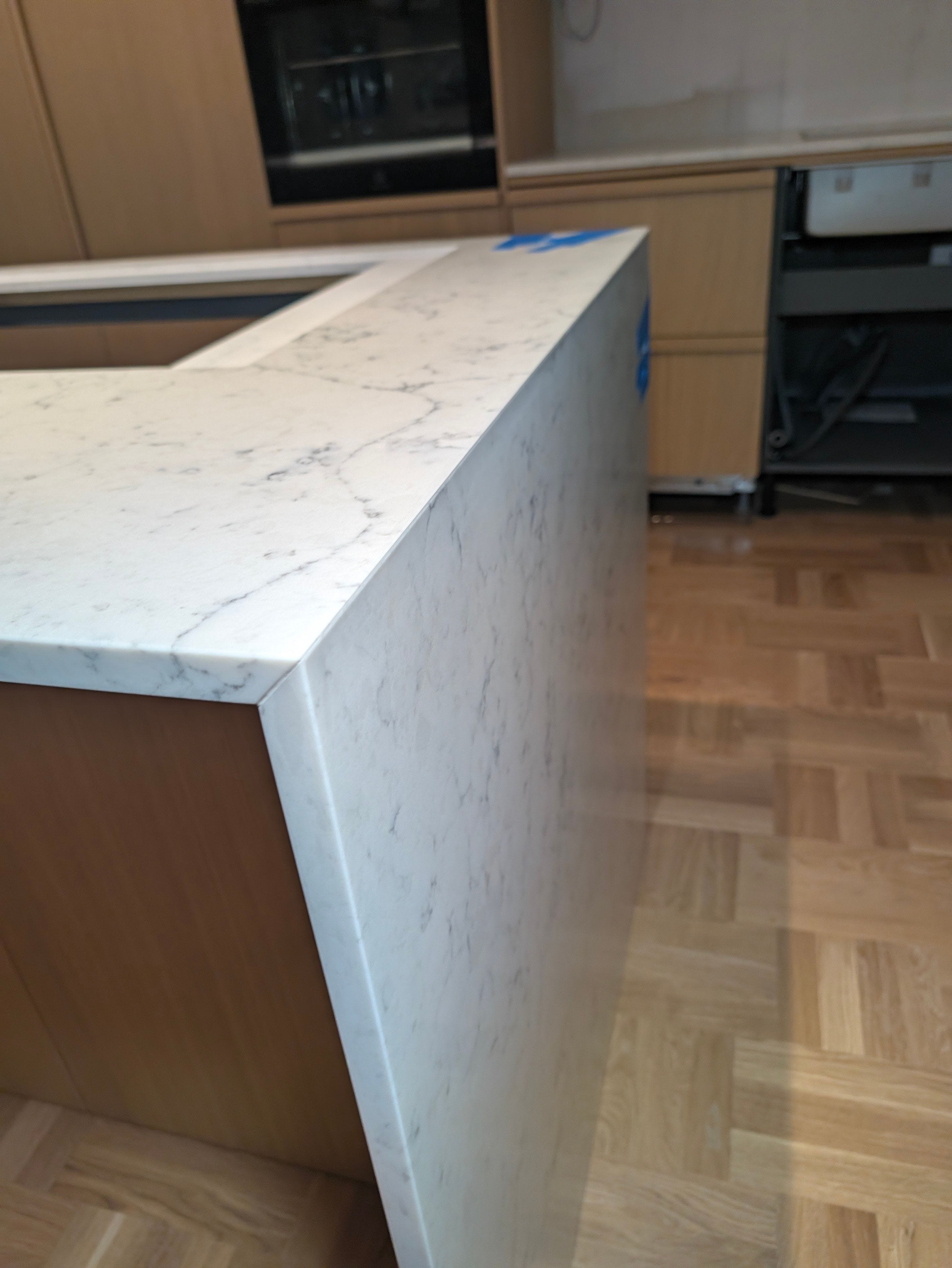 Köksbänkskiva i Malmö – Technistone Mystery White