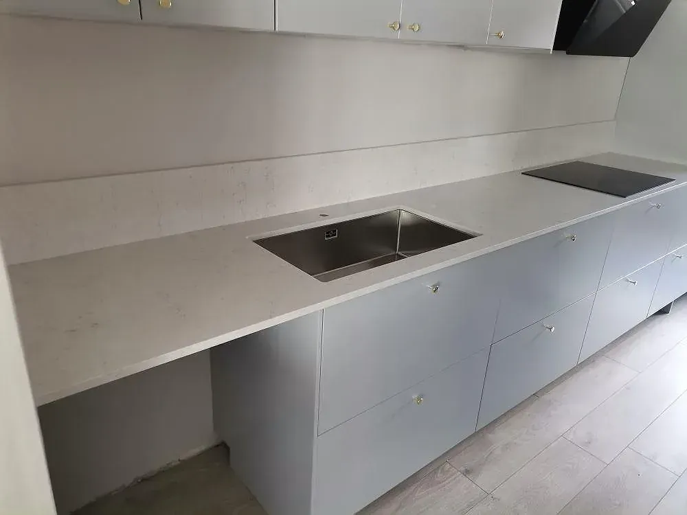 Projekt Silestone Snowy Ibiza - Katrineholm.