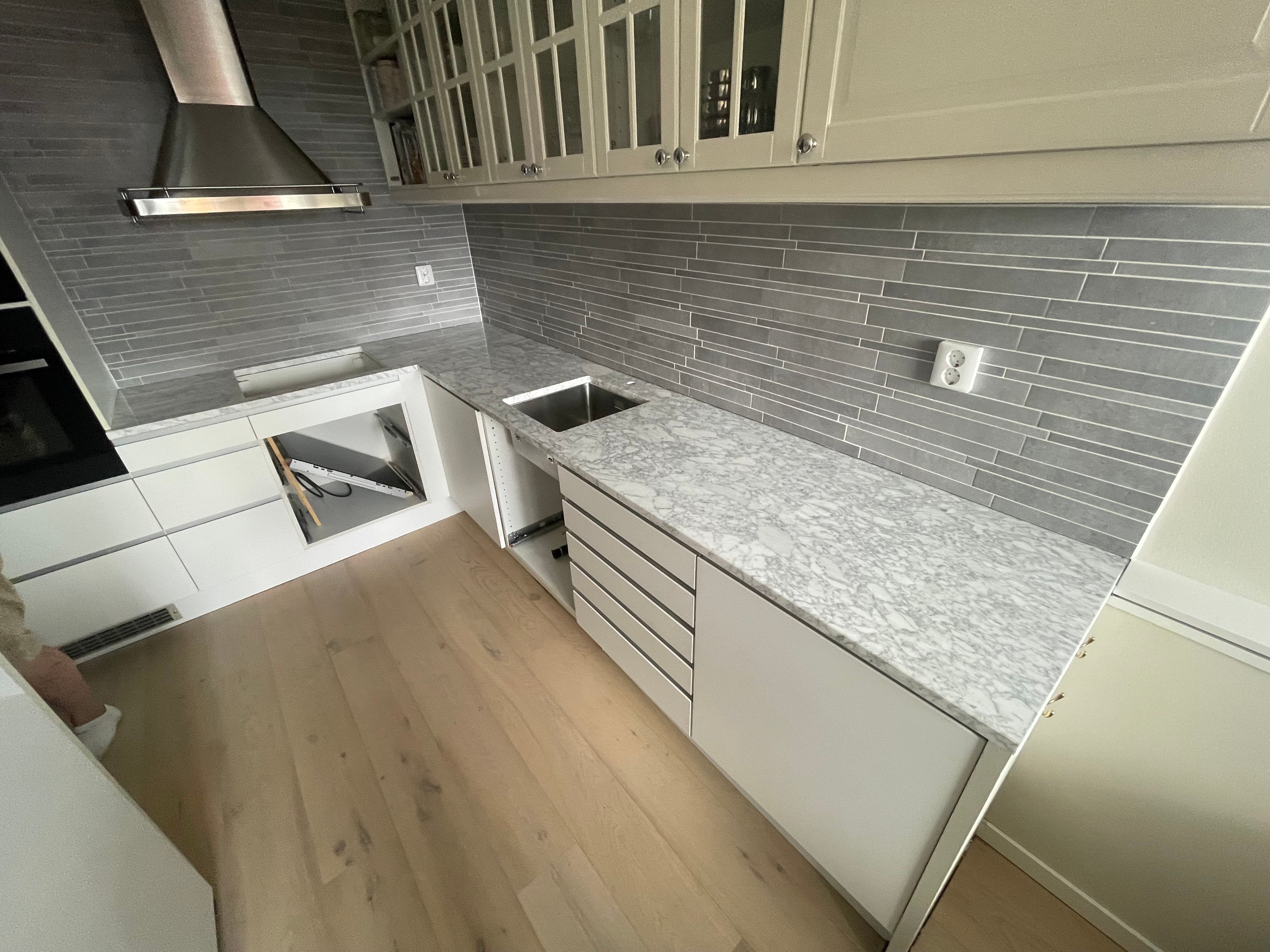 Carrara C köksbänkskiva i Stockholm