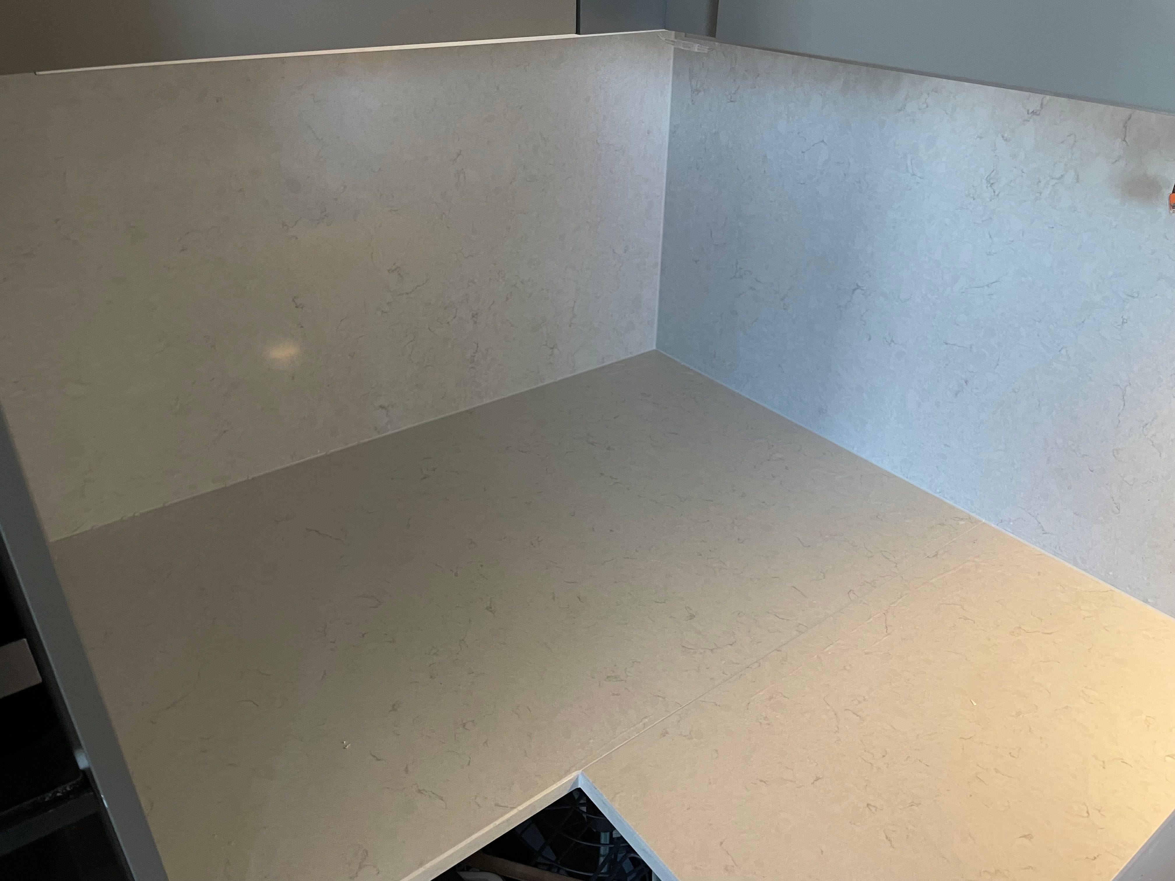 Köksbänkskiva i Silestone Snowy Ibiza, Nacka