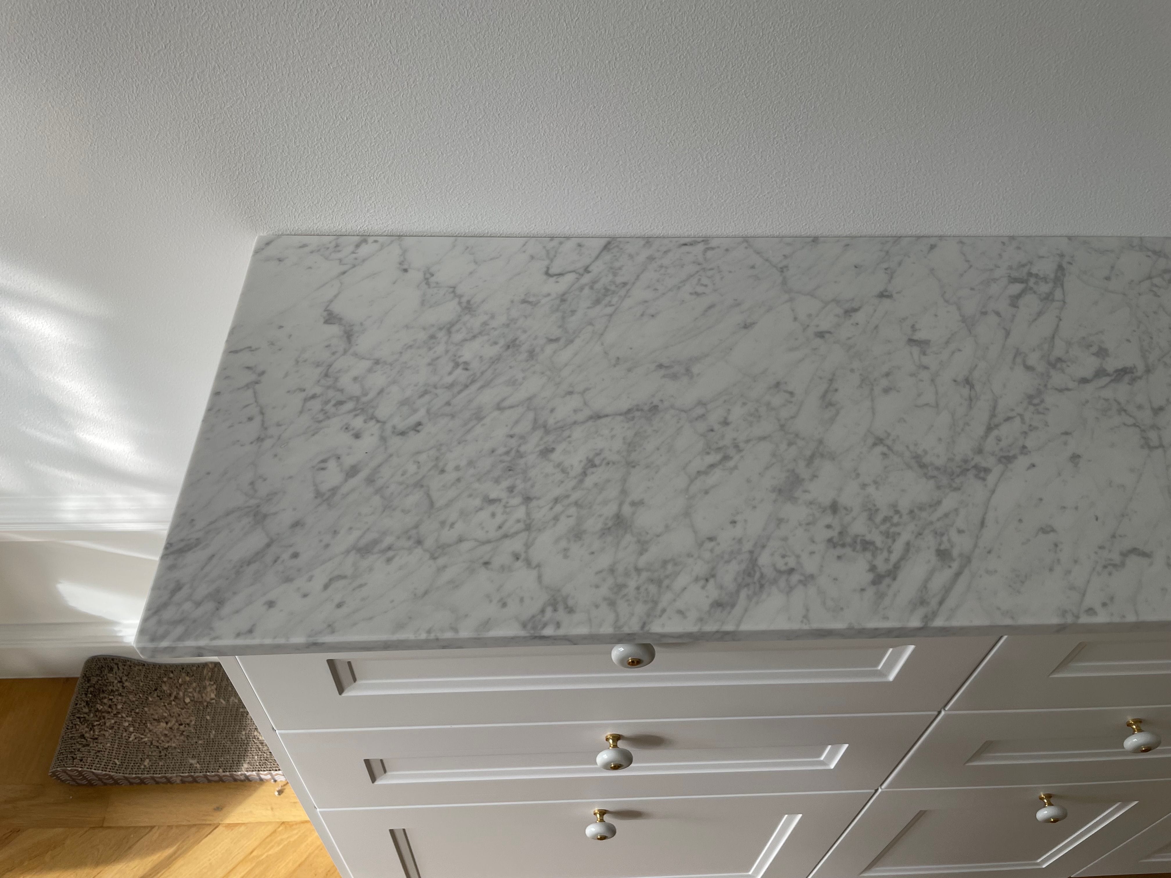 Carrara C köksbänkskiva i Stockholm