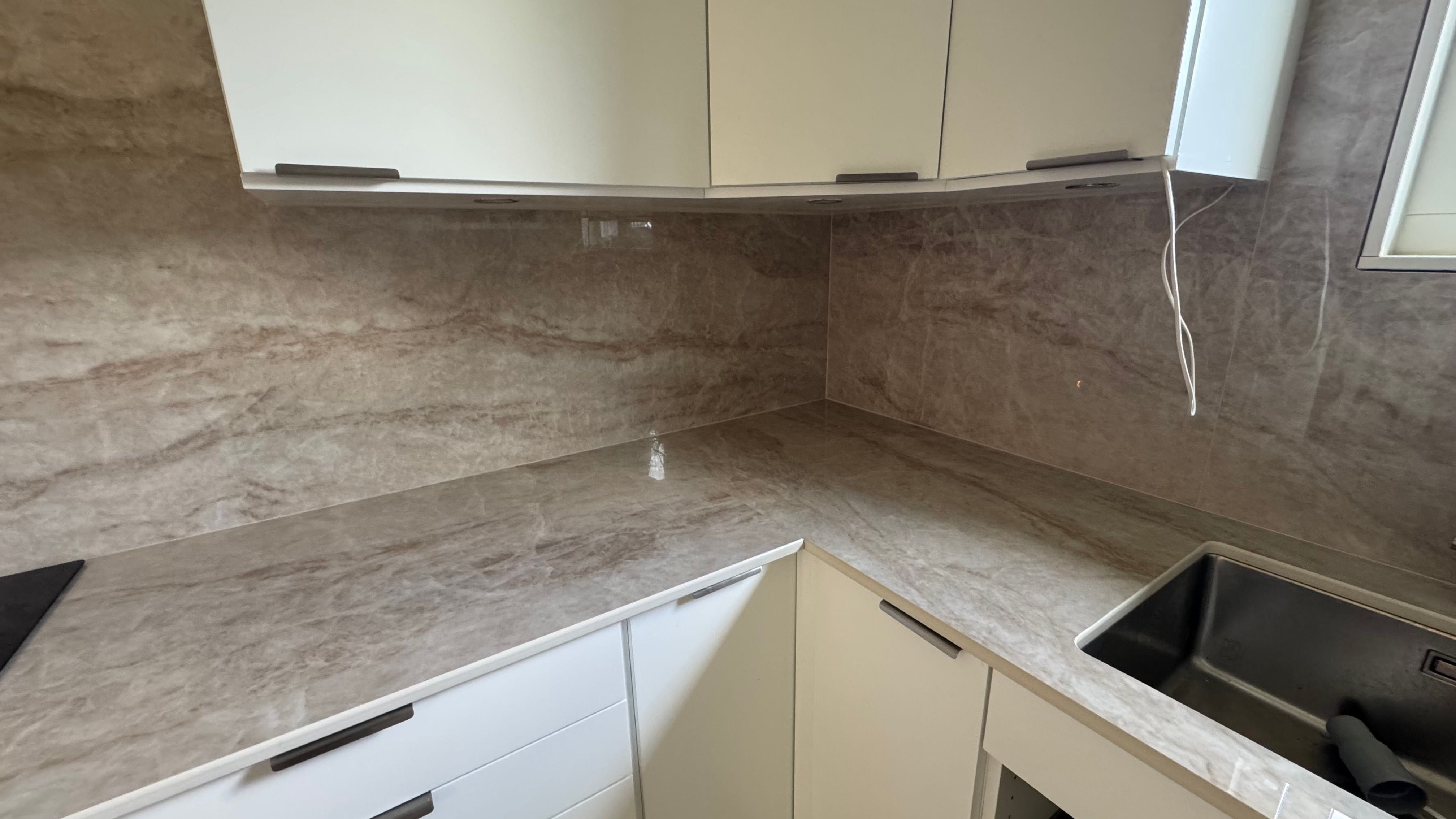 Köksbänkskiva i keramik i Helsingborg