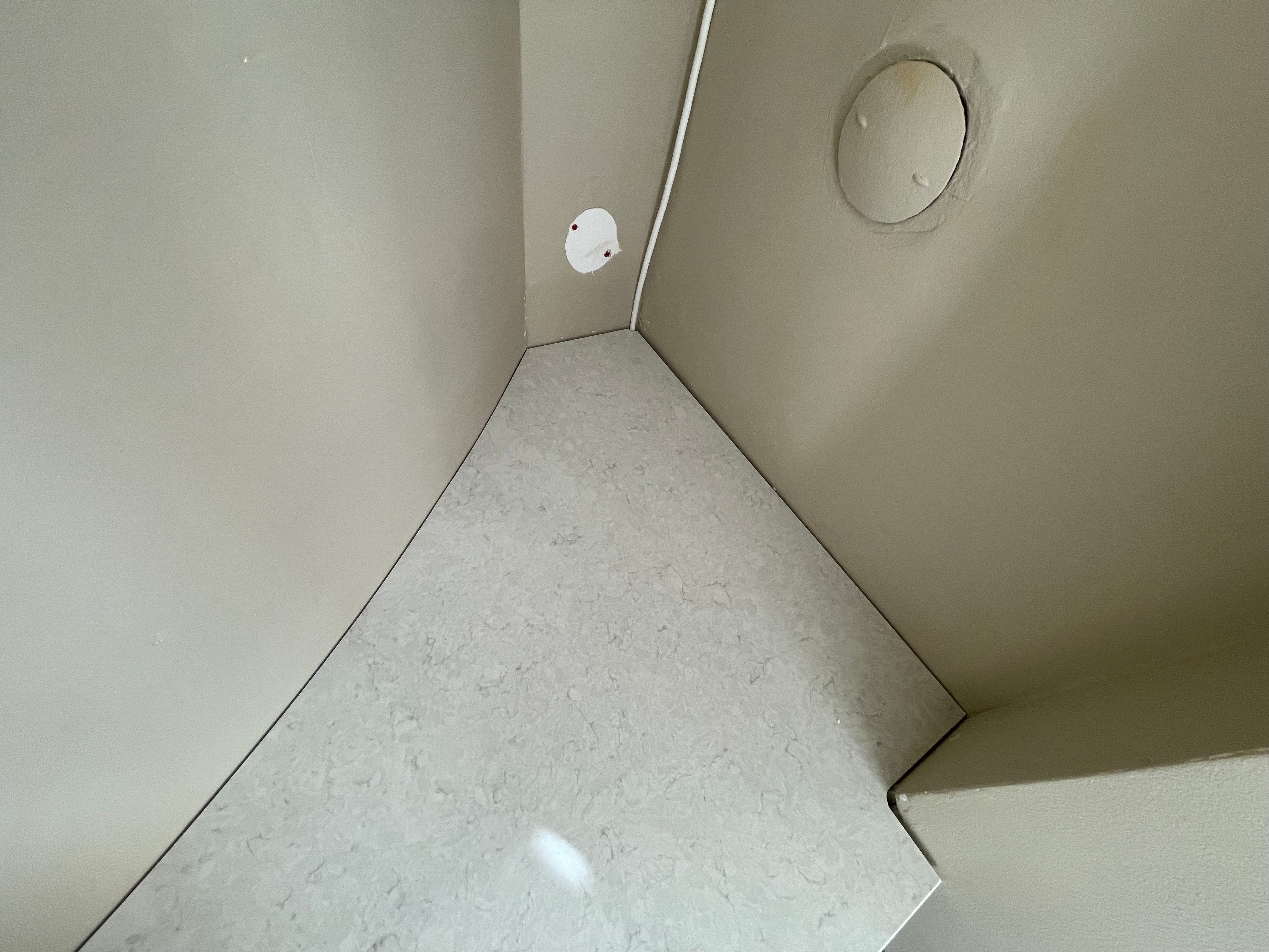 Silestone Snowy Ibiza köksbänkskiva i Stockholm