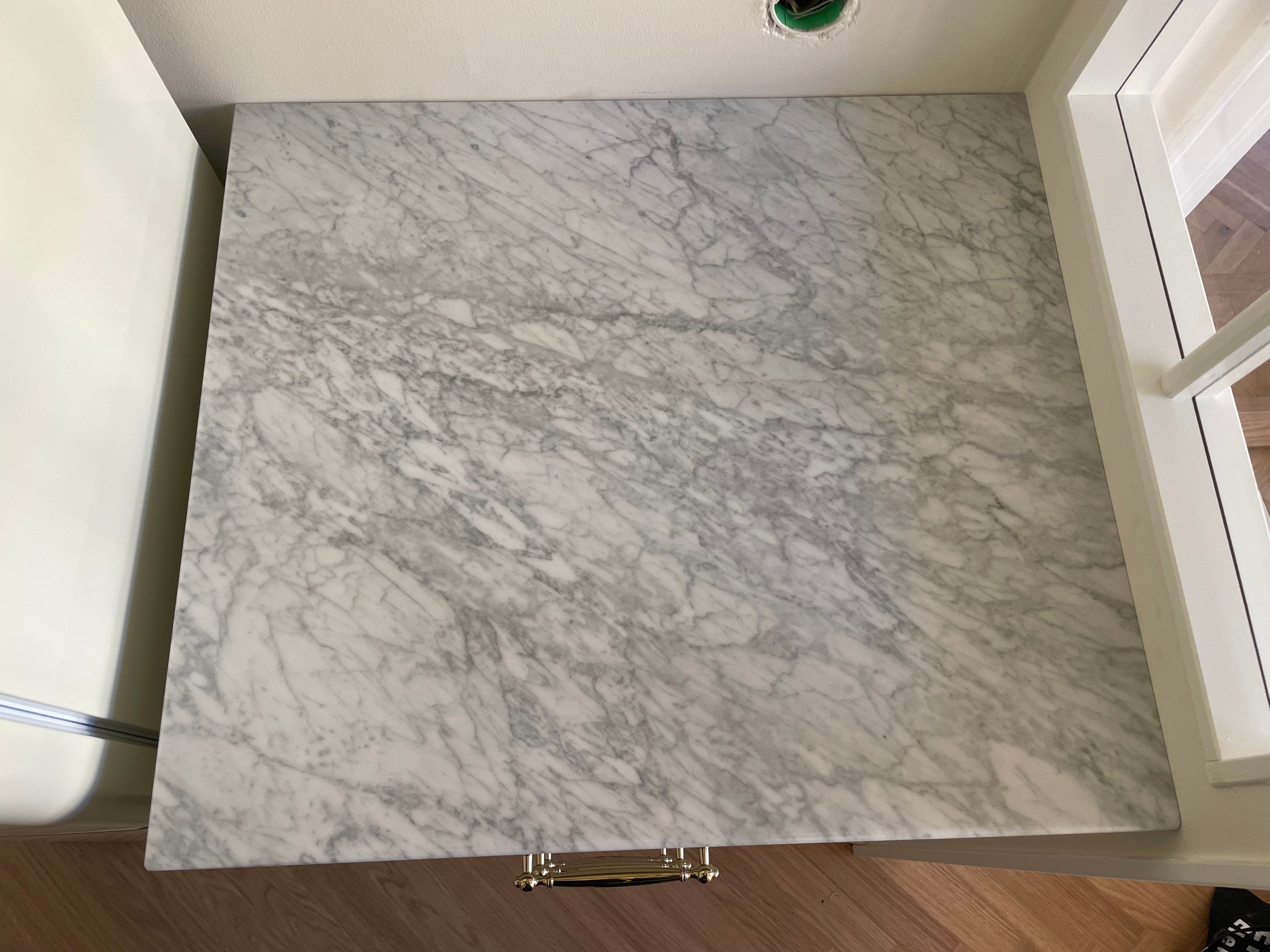 Carrara C köksbänkskiva i Stockholm