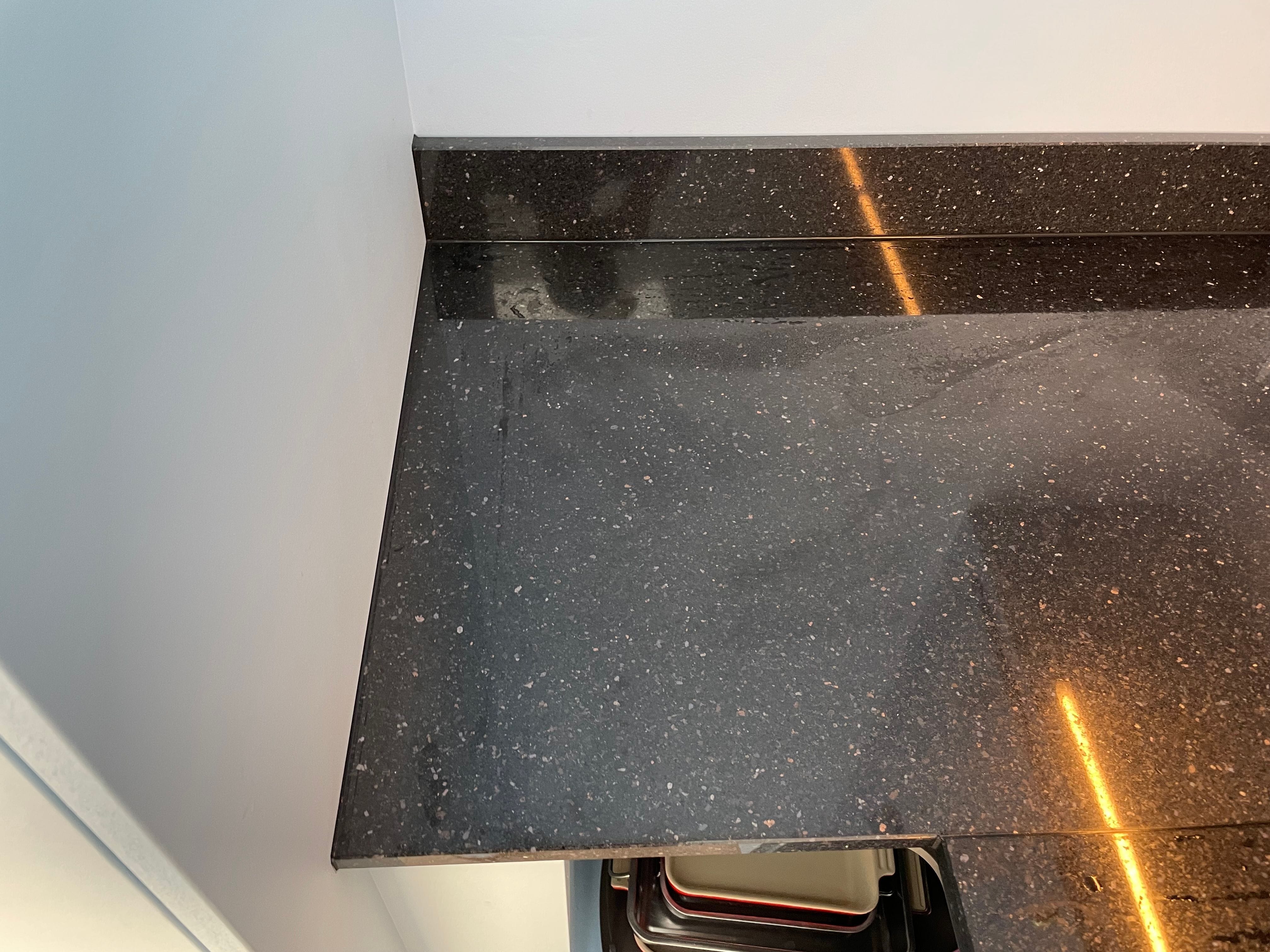 Star Gate granit köksbänkskiva i Stockholm
