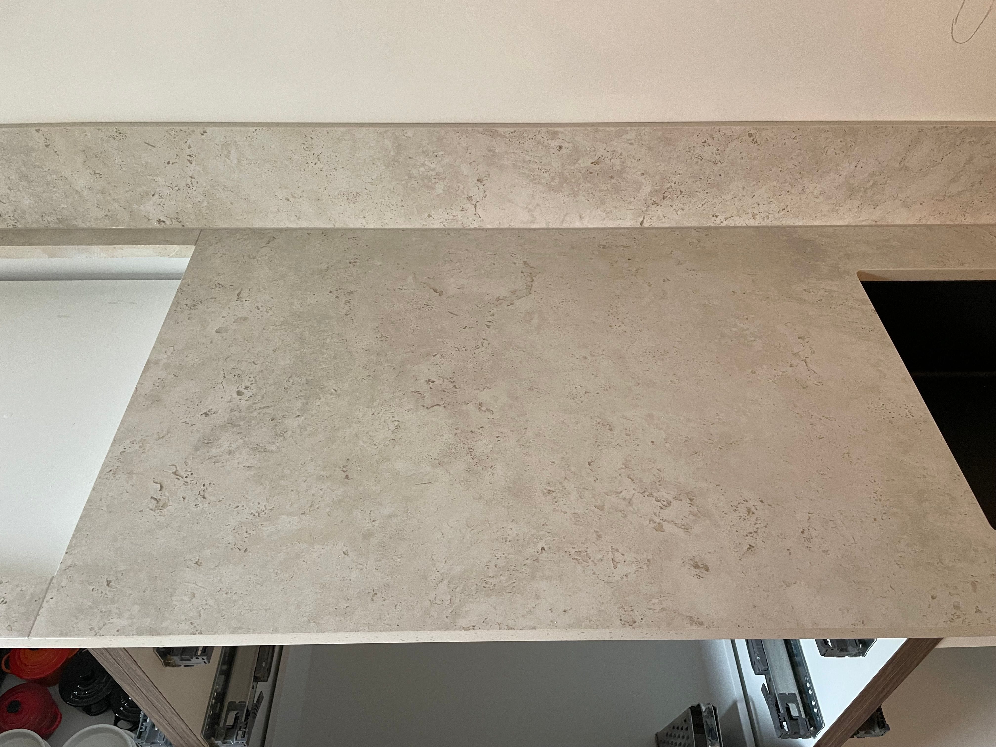 Köksbänkskiva i Dekton på Lidingö