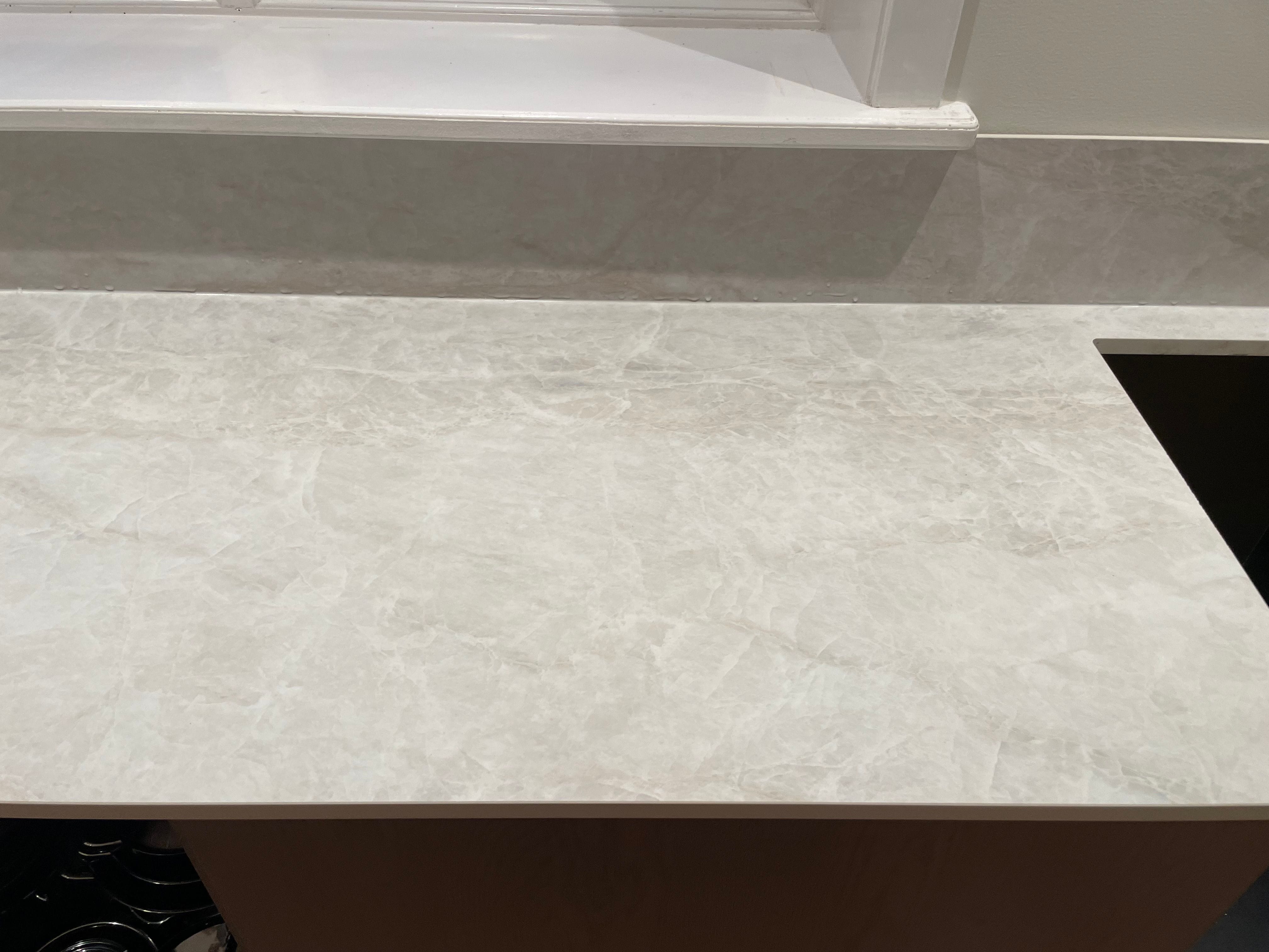 Köksbänkskiva i Dekton Nara i Sundbyberg