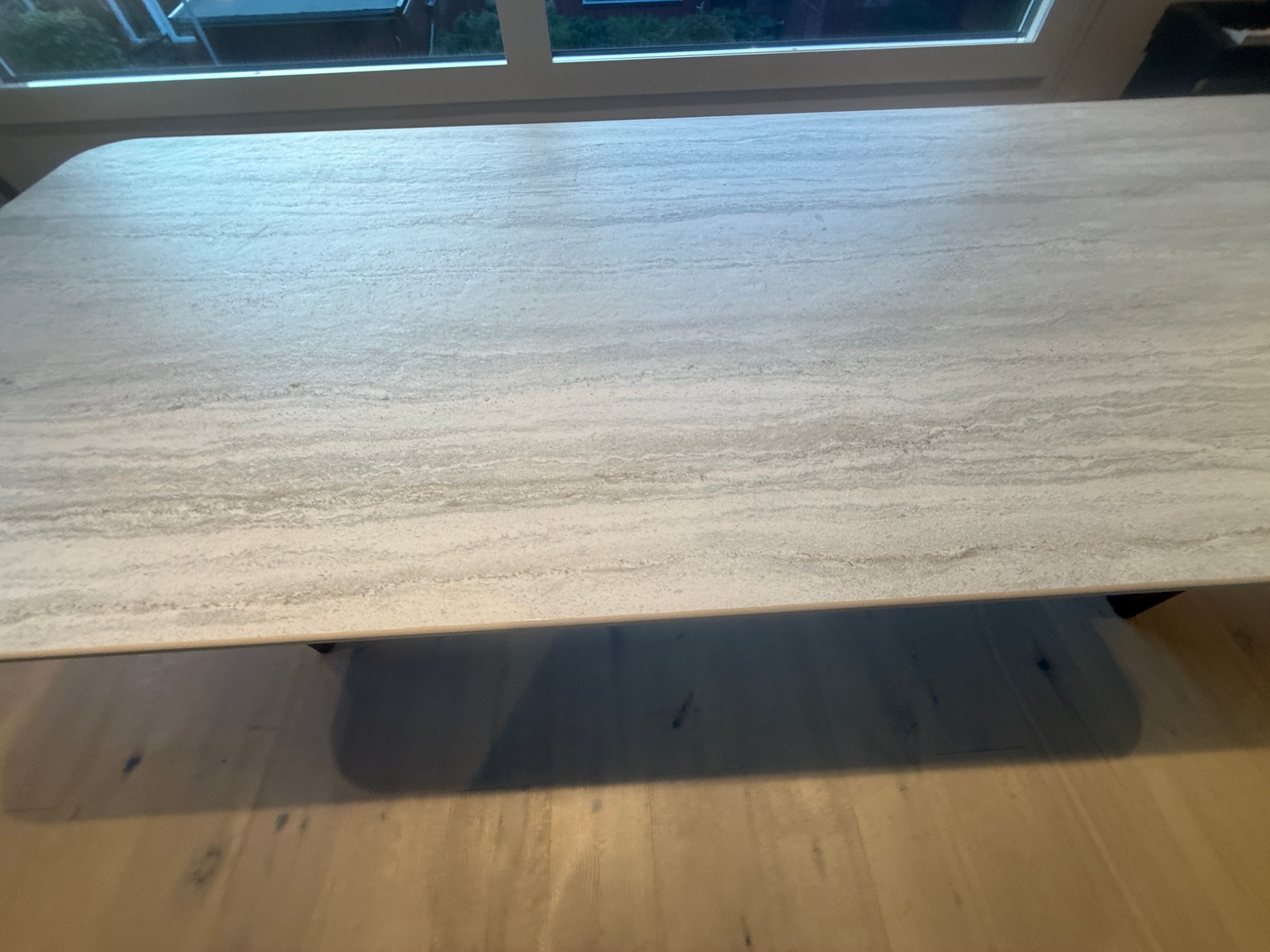 Dekton Trevi bordsskiva i Tyresö