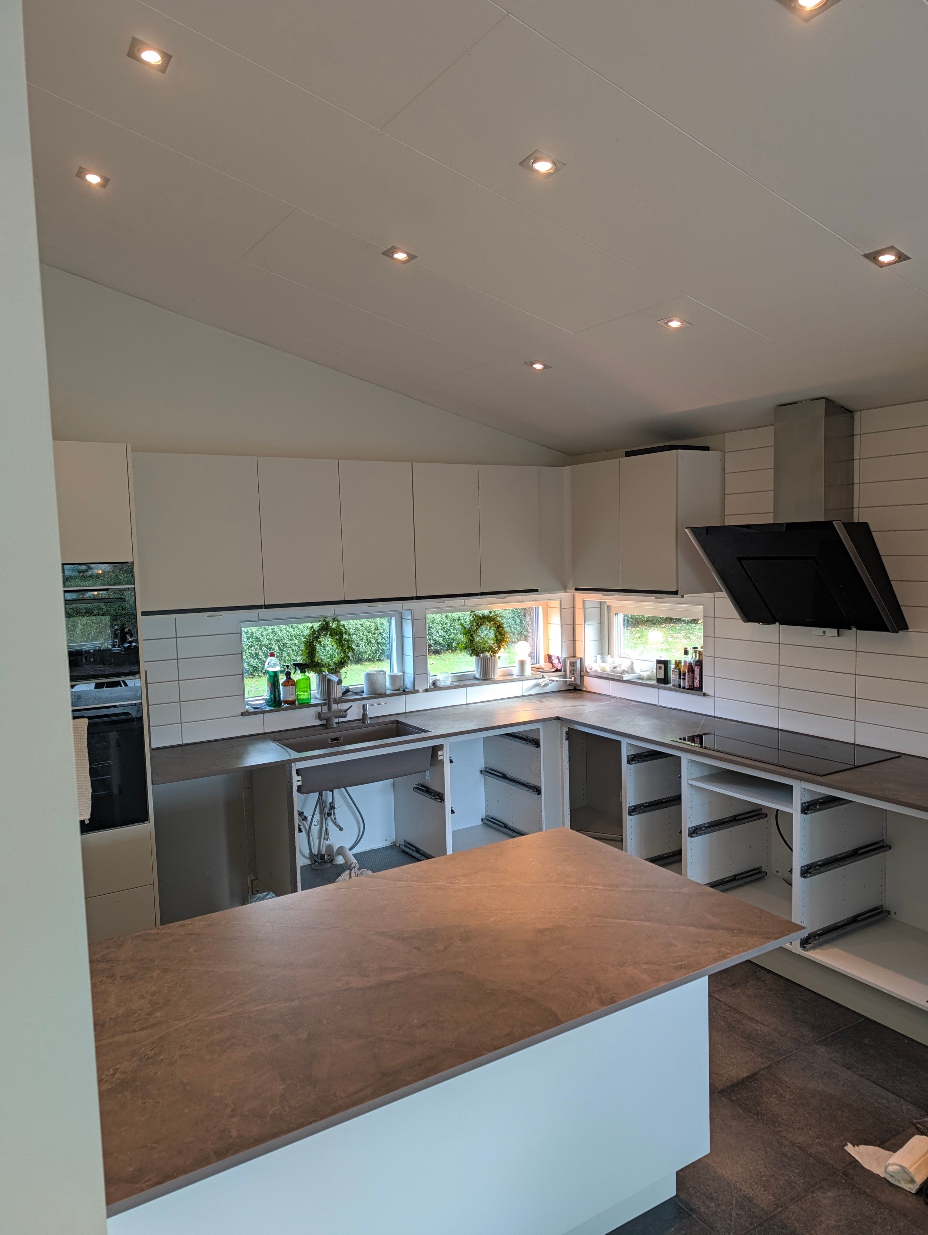 Köksbänkskiva i Dekton Kira i Anderstorp